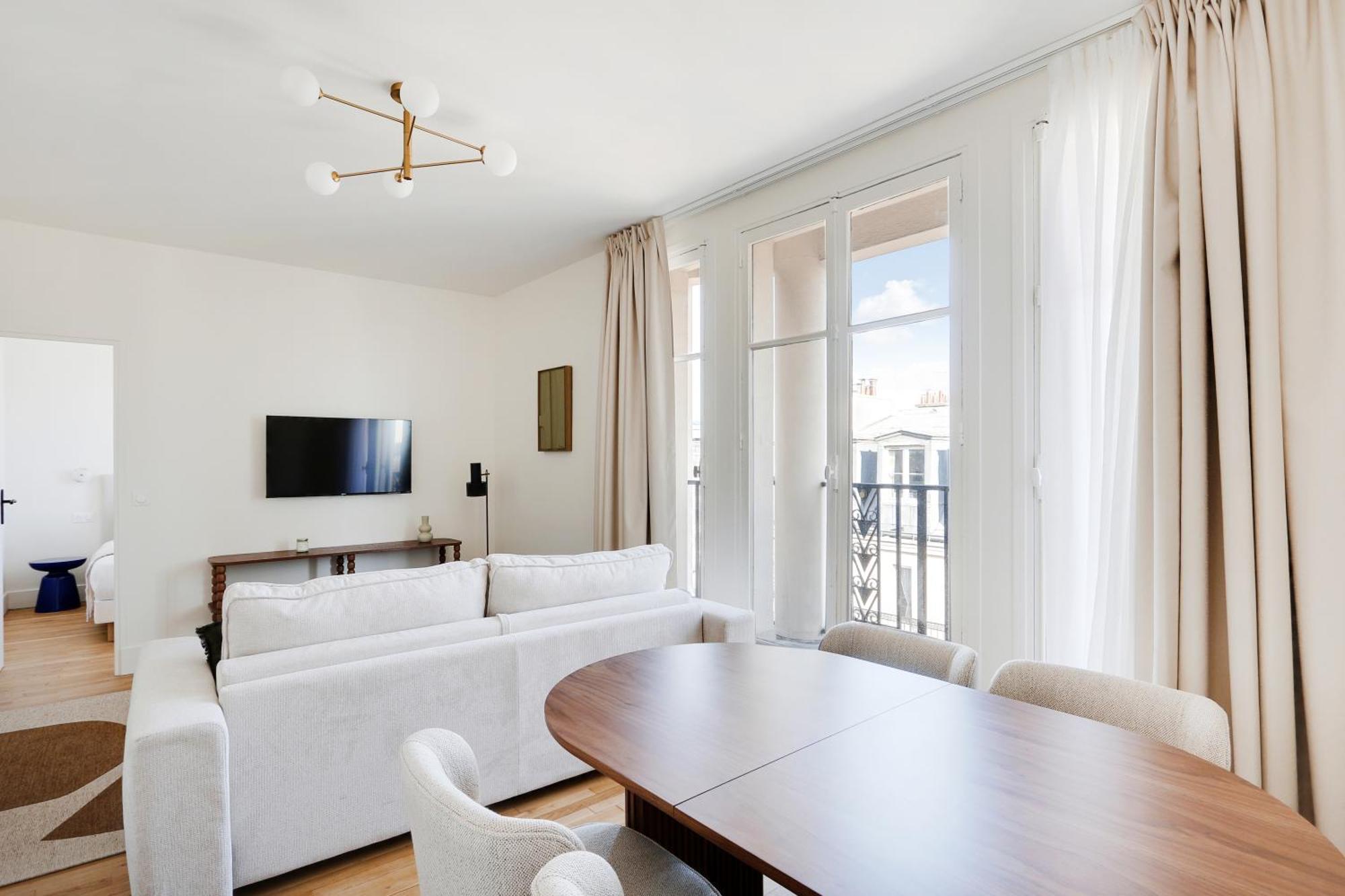 Pick A Flat'S Apartment In Saint Michel - Rue Du Sommerard Париж Екстериор снимка